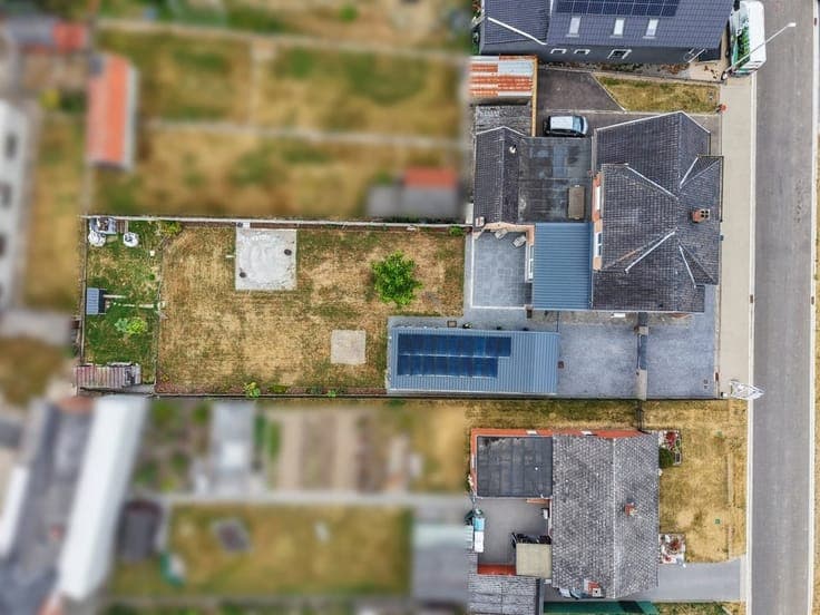 VOLLEDIG GERENOVEERDE HALFOPEN WONING MET EPC-LABEL A