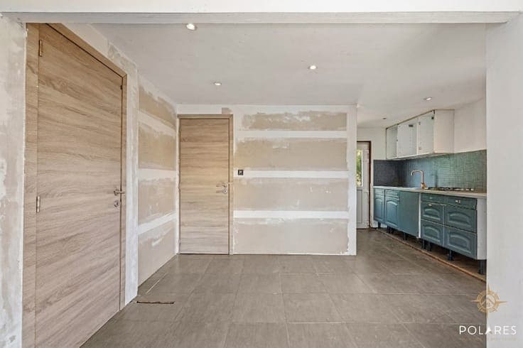 Characterful home with endless potential in the green Meerb