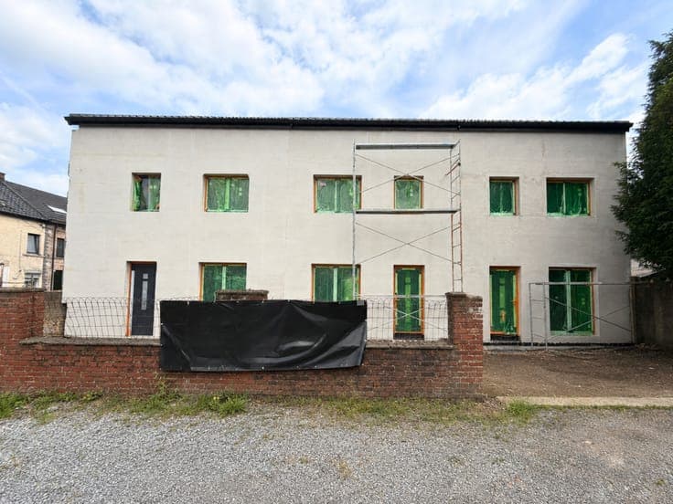 House in Courcelles