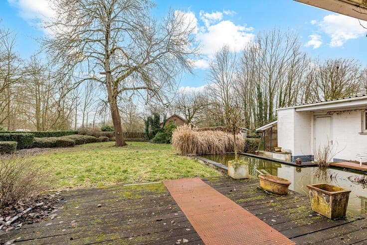 Karaktervolle open bebouwing op 1.094 m² met uitbreidingsmog