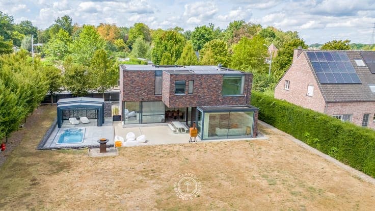 Moderne open bebouwing op ruim perceel met A+ energiescore
