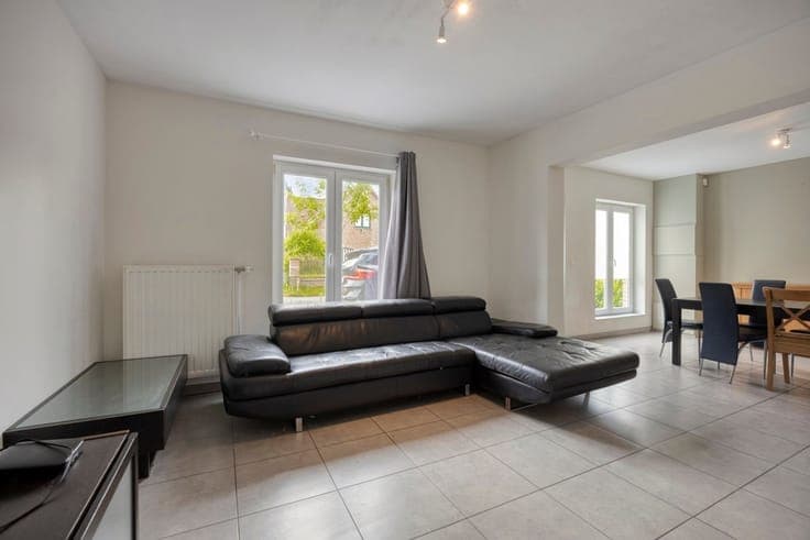 Unieke woning met polyvalent bijgebouw