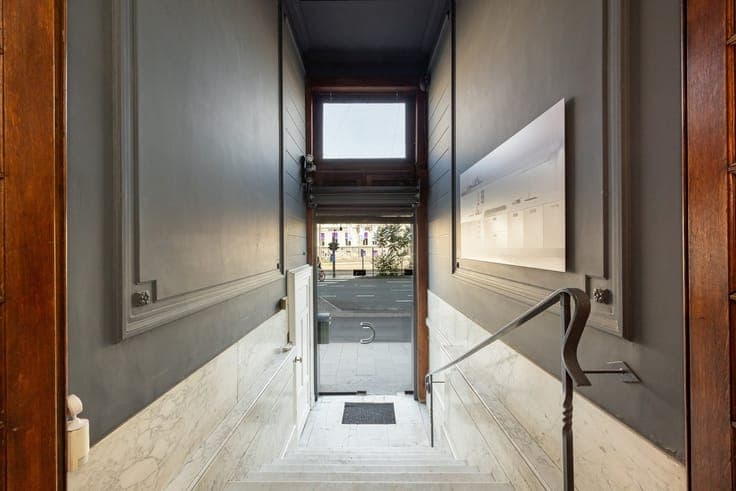 Frankrijklei ∣ A characterful townhouse