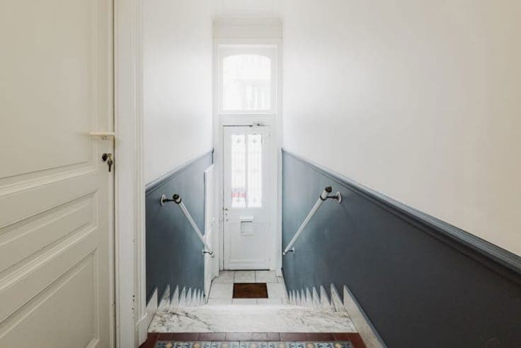 Etterbeek-50'Naire: Single-family house 4bedrooms+ courtyard