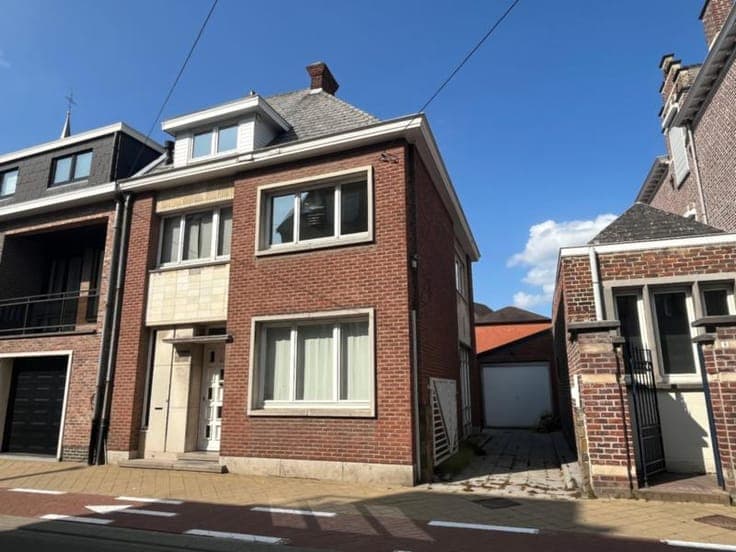 House in Lede