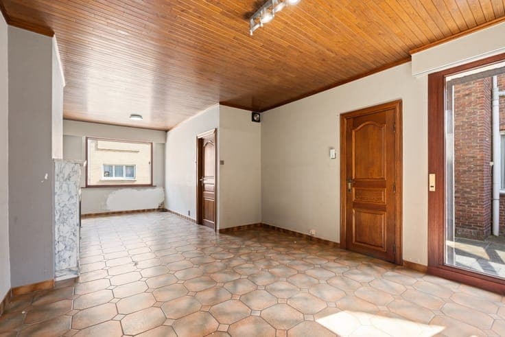 Semi-detached house near Kruibeke centre