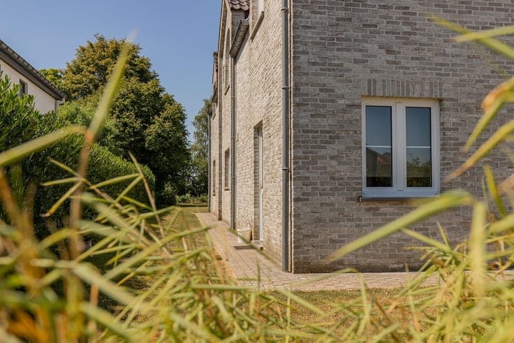SUPER GELEGEN VILLA OP 9 ARE 16 CA
