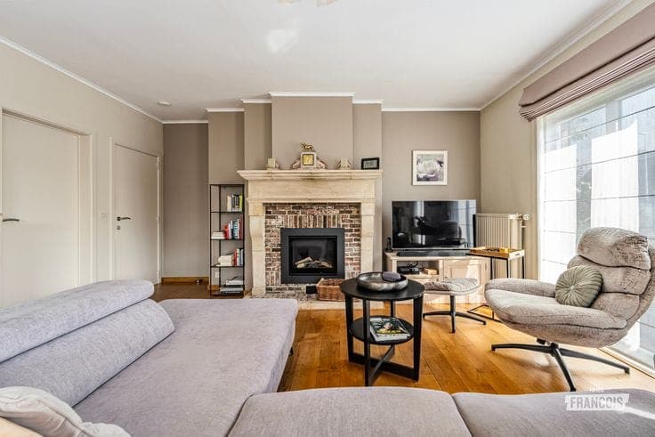 Charmante bungalow met 3 slaapkamers en ruime tuin in Zedel…