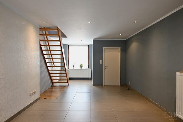 Instapklare rijwoning met west geörienteerde buitenruimte