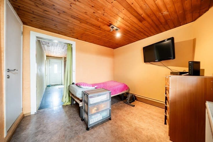 BONNE MAISON AVEC GARAGE