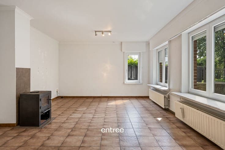 Affordable detached house located in a green area in Heusden