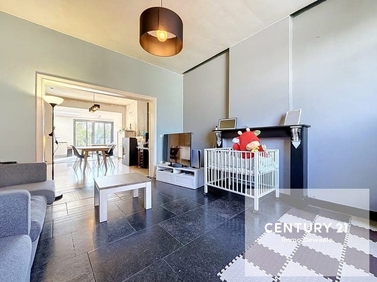 Renovated 4-bedroom single-family home