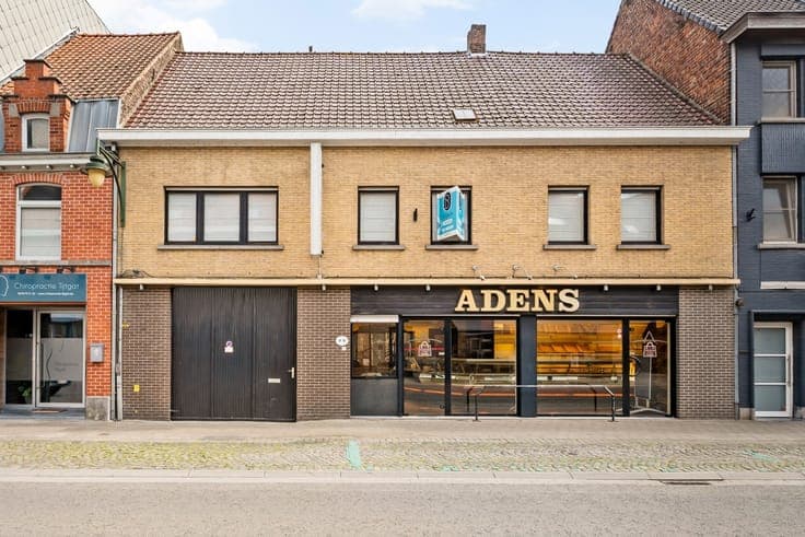 Versatile Commercial Property with Separate Residence