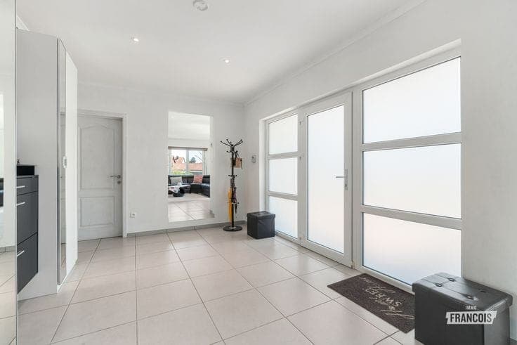 Move-in ready bungalow with 3 bedrooms in Zelzate