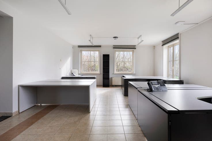 Convertible building with an open view in Sint-Martens-Latem