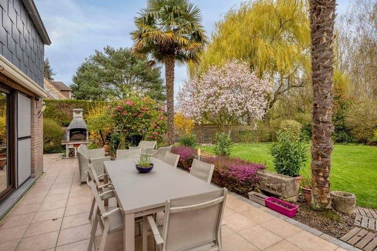 Charming villa in a pleasant neighborhood in Dilbeek.