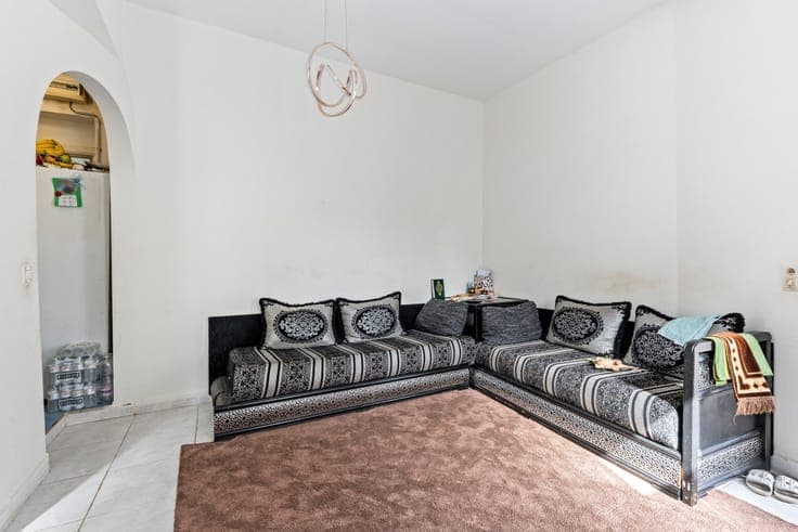 Spacious mixed-use property in Antwerp