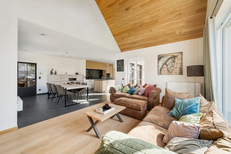 Quietly located recent and energy-efficient detached home