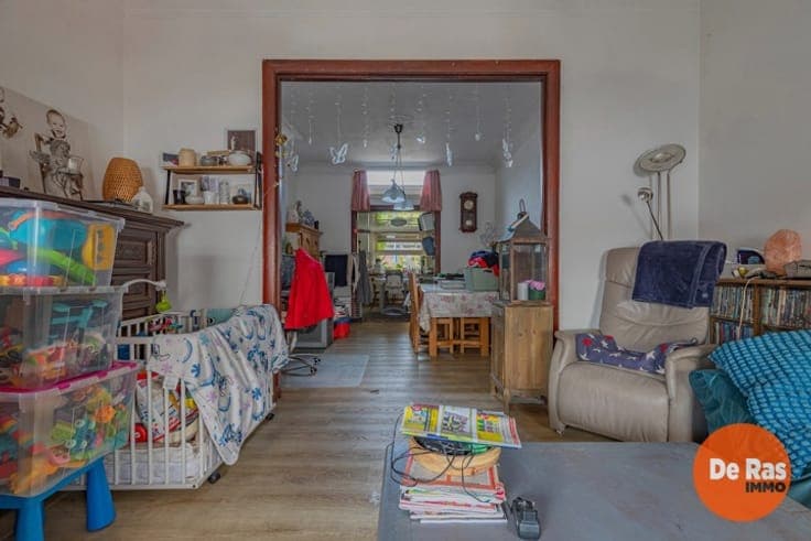 LEDE - Te renoveren woning met 4 slaapkamers nabij centrum