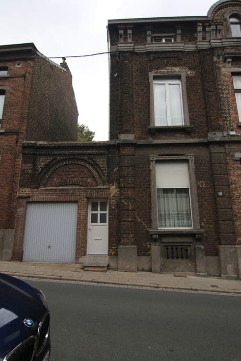 House in Charleroi Lodelinsart