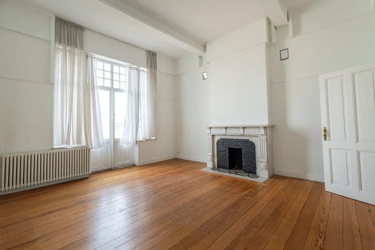 Quai de Rome - Master house with garden and garage