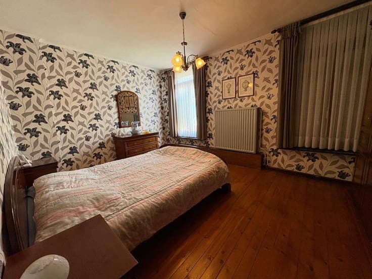 CHARMING 3-BEDROOM TOWNHOUSE WITH A GARDEN
