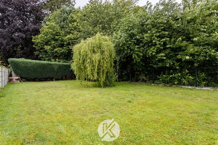 Te renoveren woning op een rustige locatie