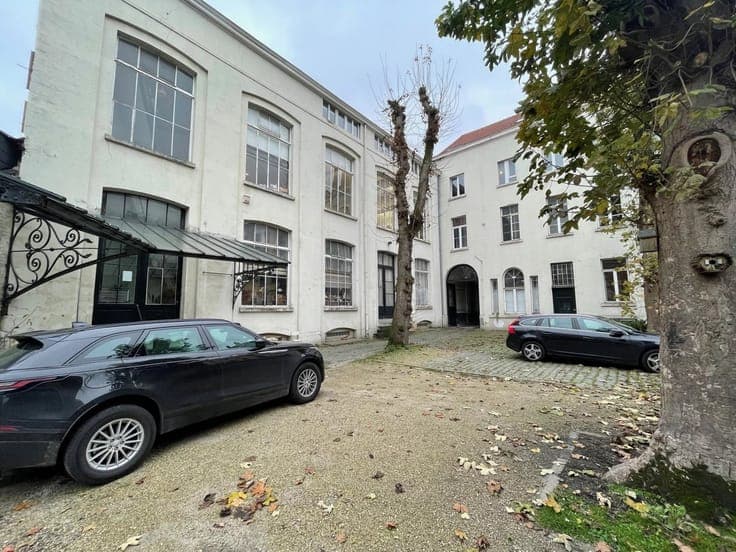 Sale - Mansion Brussels (Quartier des Quais) - 2,850,000 €