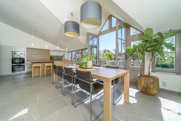 Exclusieve villa in het gegeerde Dumontwijk – luxe, rust ...