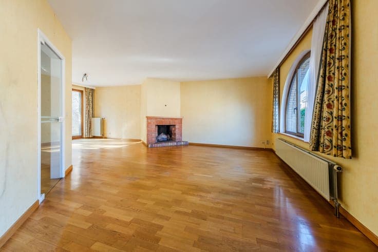 Architect house in a peaceful, sought-after cul-de-sac