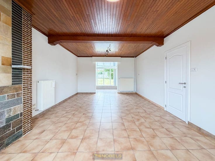 Te koop, goed onderhouden woning met aangename tuin te Zi...