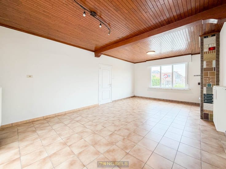 Te koop, goed onderhouden woning met aangename tuin te Zi...