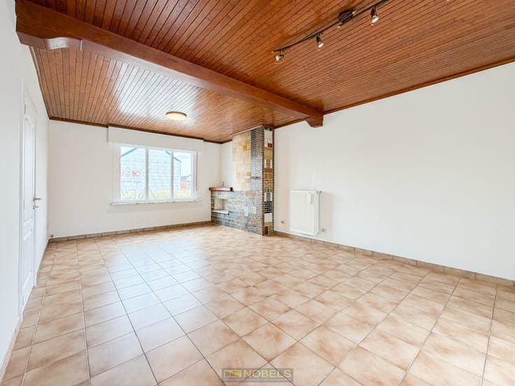 Te koop, goed onderhouden woning met aangename tuin te Zi...