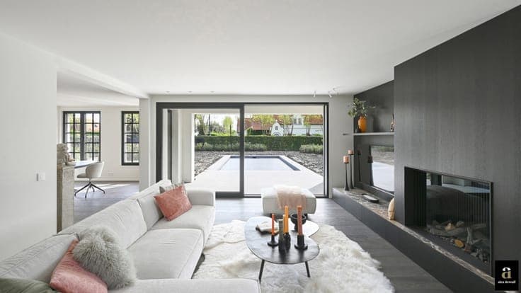 Luxurious sun-facing villa in the residential Zoute.