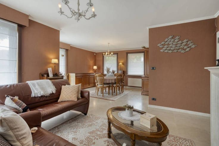 Villa for sale (4 bedrooms) in a dead end street in Sint-And