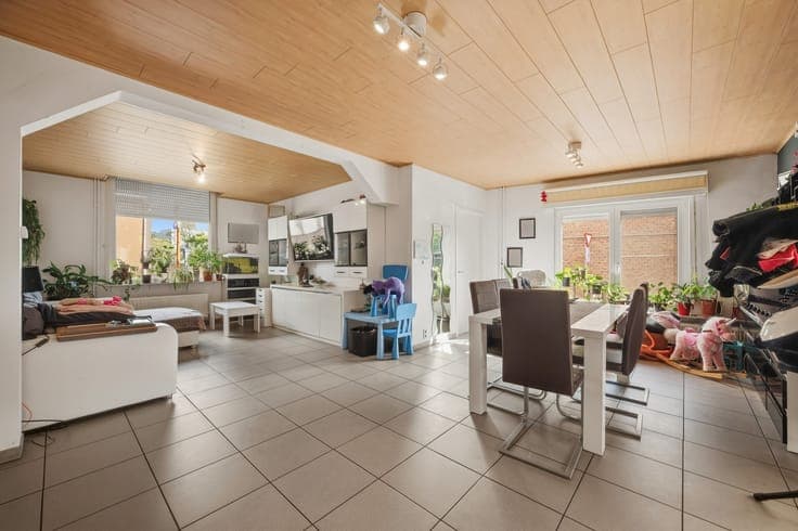 Gezellige gezinswoning met 3 slaapkamers, ruime tuin en o...