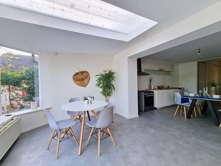 Spacious house with garden next to nature reserve for renova