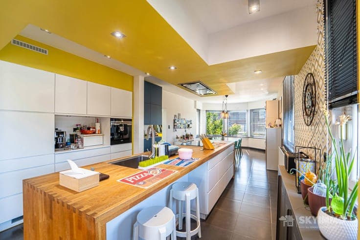 MAISON 4 F -3-CH -JARDIN - 13 PANN. PHOT. -VIVEGNIS - PEB D
