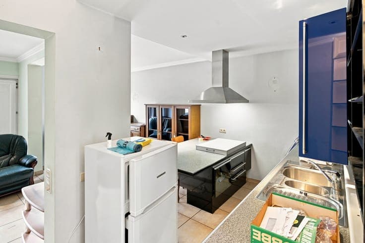 Renovation project full of potential in Sint-Genesius-Rode