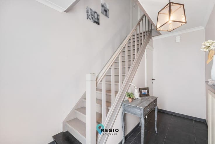 Doodlopende straat, royale 4 slpk. gezinswoning, uniek ve...