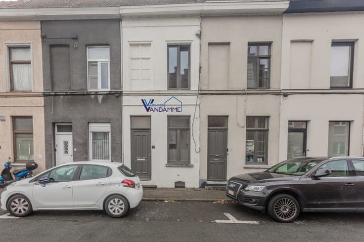 Instapklare, centraal gelegen woning met 3 slaapkamers en...