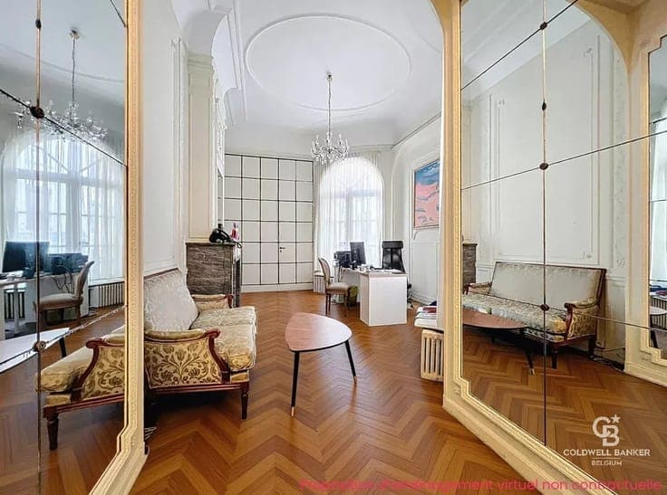 In the heart of the European quarter, a 550 m² mansion