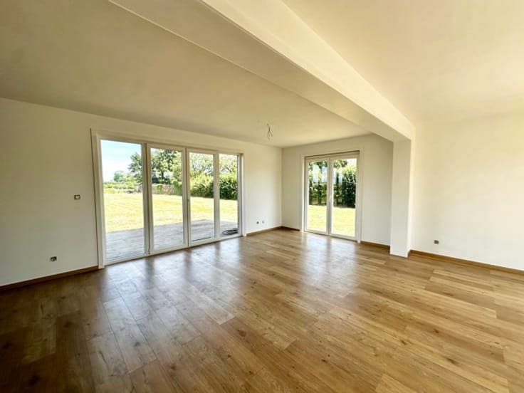 House in Ramillies