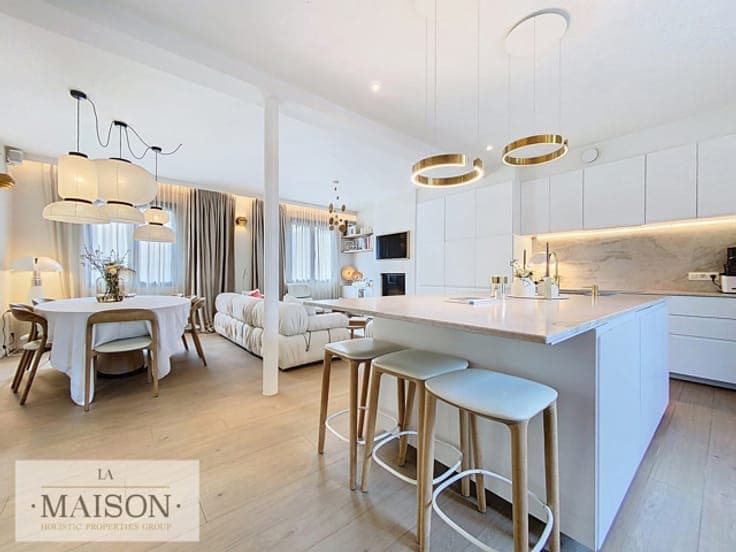 Spacious and bright 4-bedroom house – WSP
