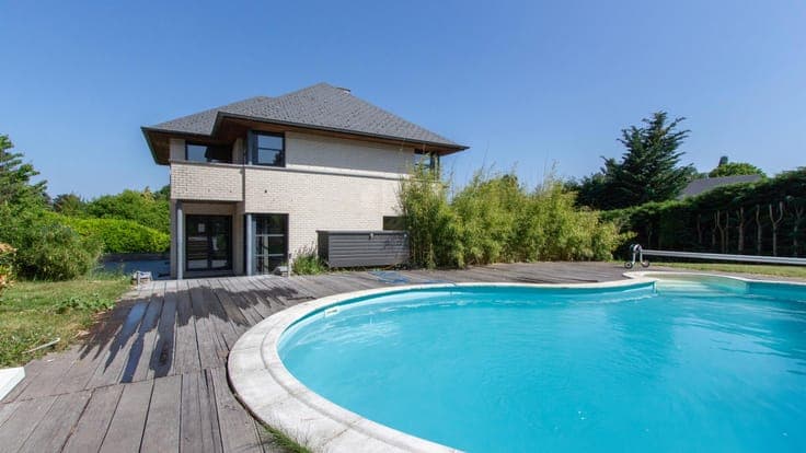 WATERLOO - Chenois - Spacious VILLA (5 bed/3 bath) with pool