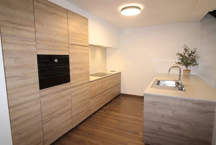 Instapklare gerenoveerde woning met tuin en bijgebouw