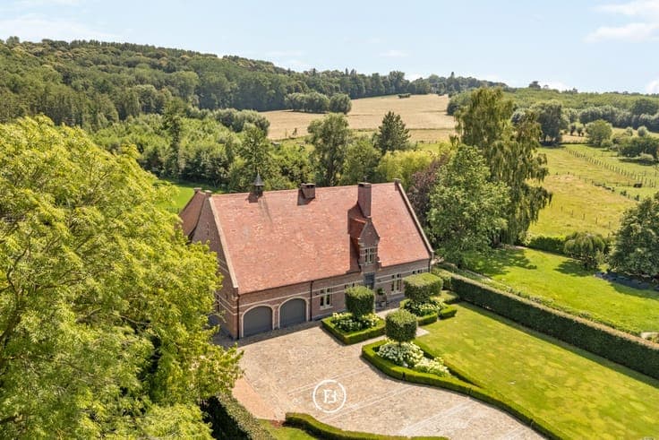 English rural villa