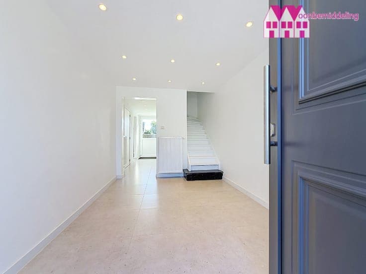 Aalst: knap modern, gerenoveerde woning met 3 slpks, ruim...