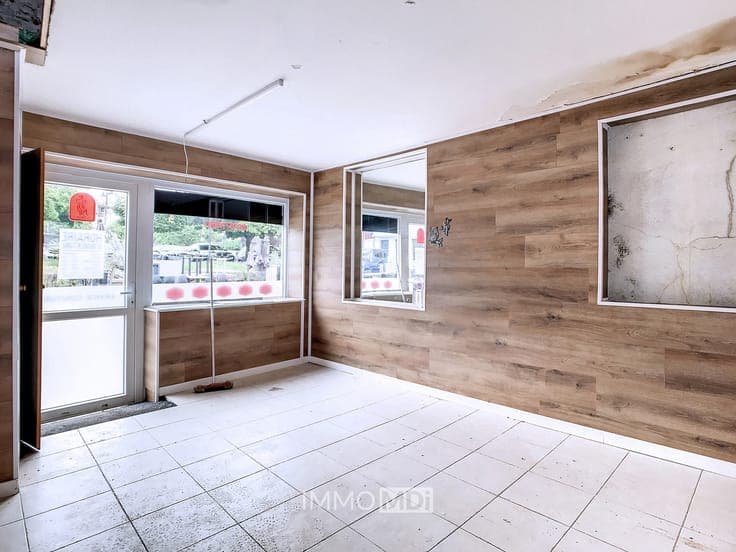 IMMO MDi - Maison de commerce de 180m²