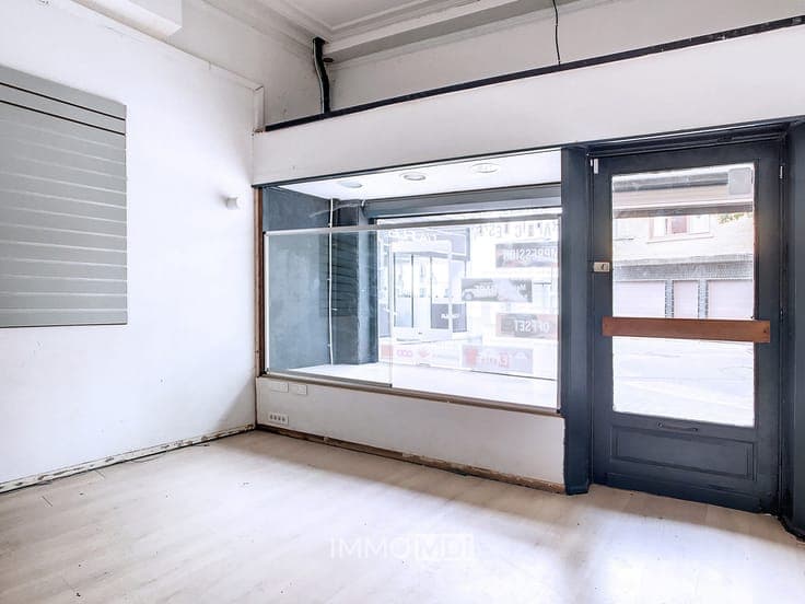 IMMO MDi - Maison de commerce de 180m²